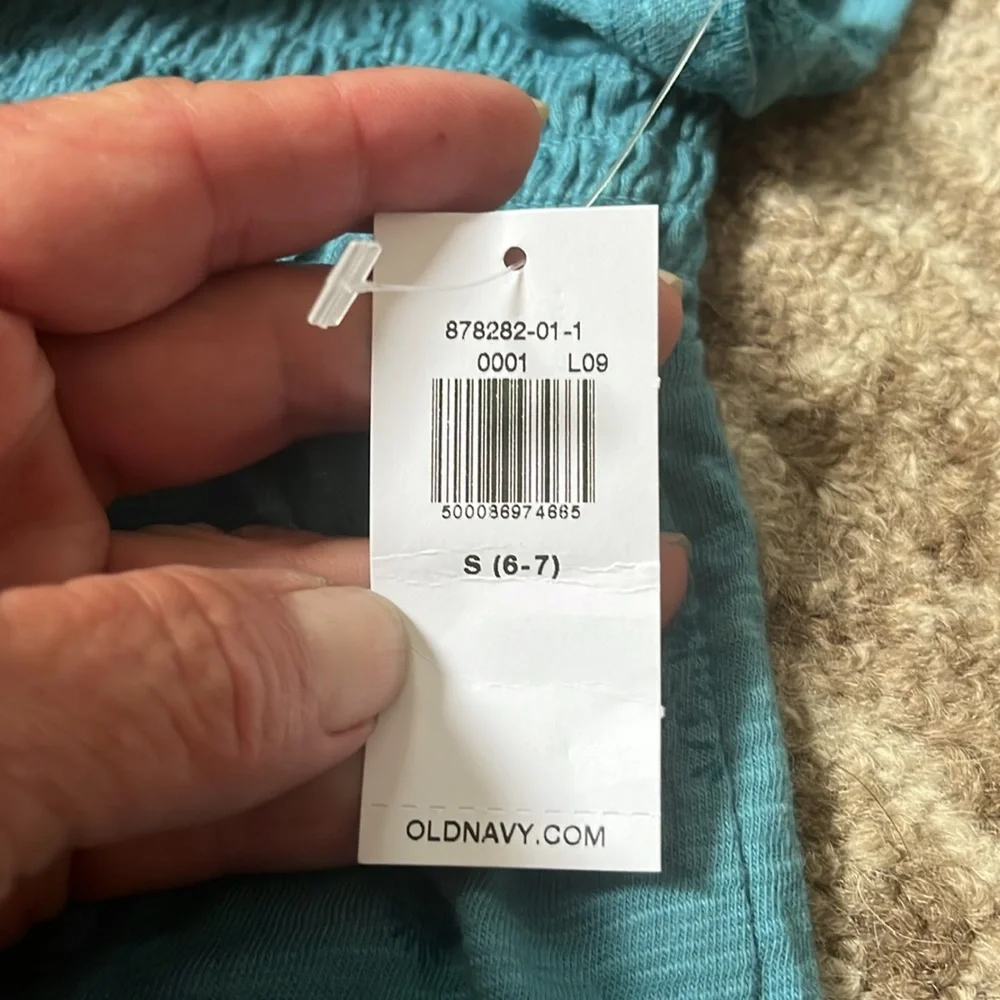 Old navy shirt